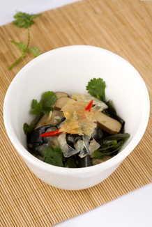 Mixed salad (beancurd, jellyfish and kelp)